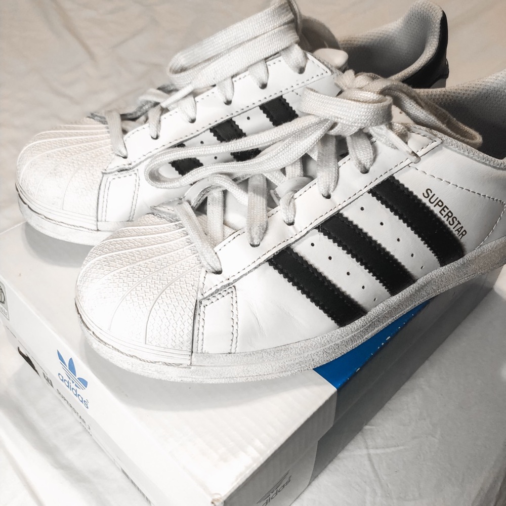 Adidas Superstar